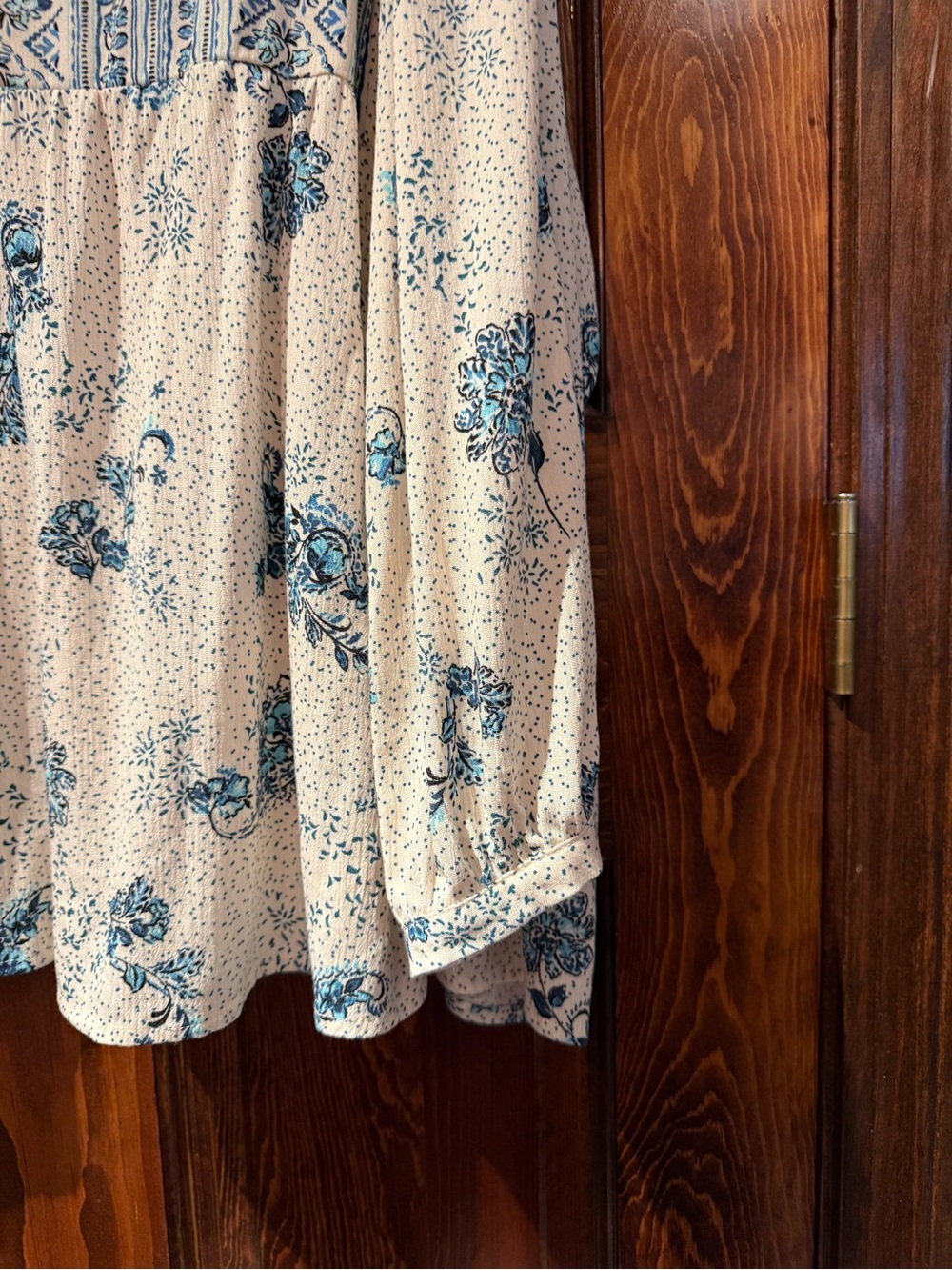 torrid Cream Blouse with Blue Floral Print - Picture 3 of 9